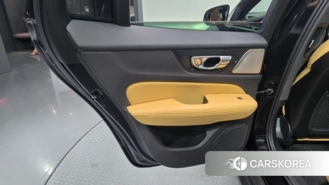 Volvo V60 Cross-Country 2nd Generation id 4609726 из Кореи 17