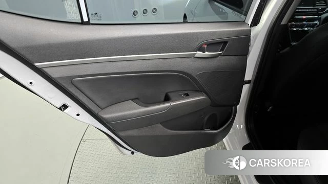 Hyundai The New Avante AD id 4356468 из Кореи 17