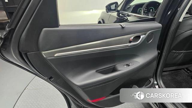 Hyundai The New Grandeur IG Hybrid id 4549924 из Кореи 17