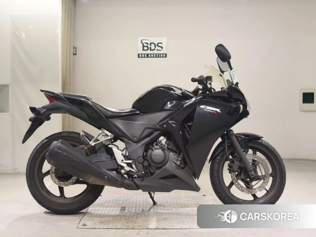 Проданный Honda CBR250R 2013 из Японии