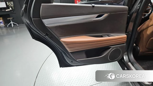 Genesis G80 (RG3) id 4603003 из Кореи 17