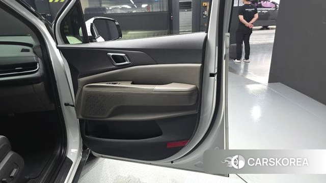 Kia The New Carnival 4th Generation id 4617904 из Кореи 17