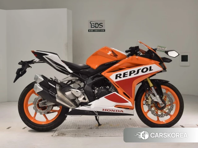 Проданный Honda CBR250RR ABS 2017 из Японии