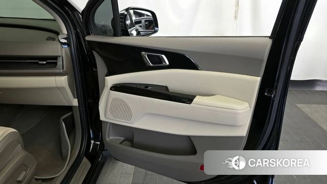 Kia Carnival 4th generation id 4317098 из Кореи 17