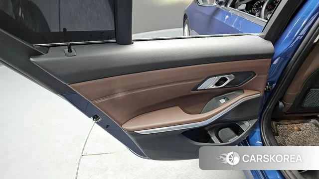 BMW 3 Series (G20) id 4330203 из Кореи 17