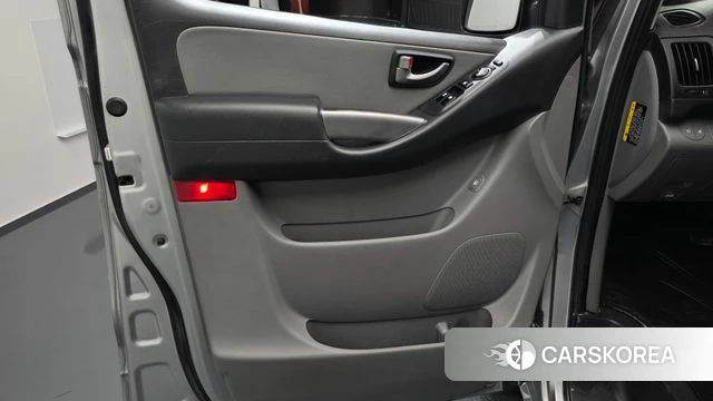 Hyundai The New Grand Starex id 4620021 из Кореи 17