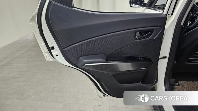 Ssangyong Berry New Tivoli id 4550840 из Кореи 17