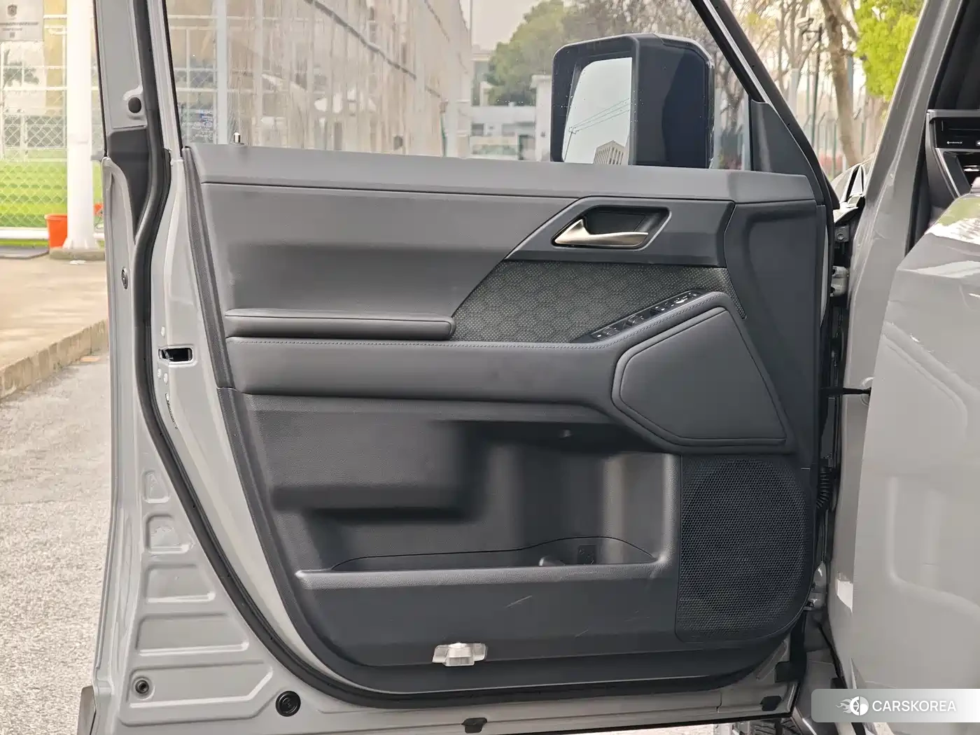 Lexus GX id 4600675 из Китая 17