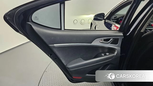 Genesis G70 id 4465145 из Кореи 17