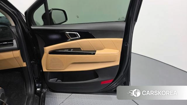 Kia Carnival 4th generation id 4309373 из Кореи 17