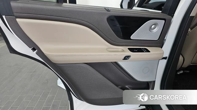 Lincoln Aviator 2nd generation id 4535612 из Кореи 17