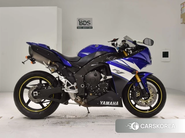 Проданный Yamaha YZF-R1 2011 из Японии