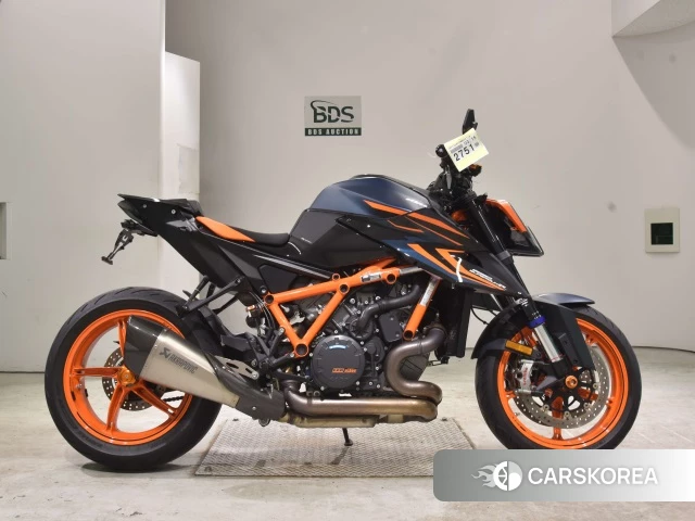 Проданный KTM 1290 SUPER DUKE R 2022 из Японии