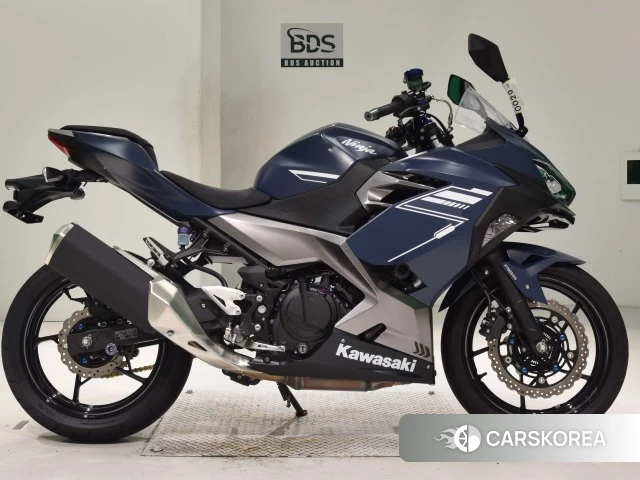 Проданный Kawasaki NINJA 400 2021 из Японии