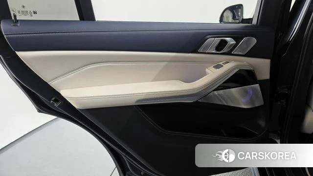 BMW X7 (G07) id 4793465 из Кореи 17