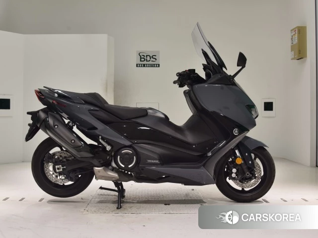 Проданный Yamaha T-MAX 560 TECH MAX 2021 из Японии, фото 2