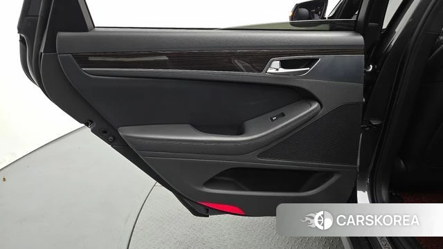 Genesis G80 id 4384365 из Кореи 17