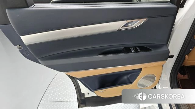 Genesis GV80 id 4630888 из Кореи 17