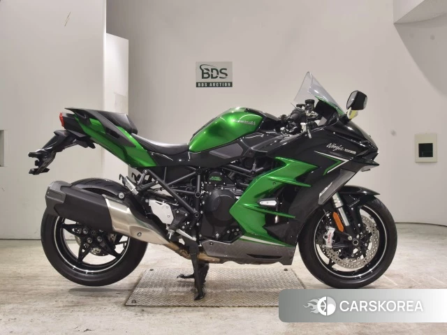 Проданный Kawasaki NINJA H2 SX SE 2023 из Японии, фото 2
