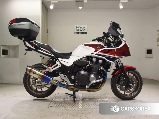 Проданный Honda CB1300SF BOLDOR 2018 из Японии