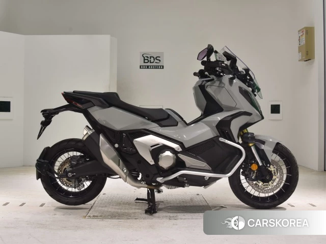 Проданный Honda X-ADV 750 2021 из Японии
