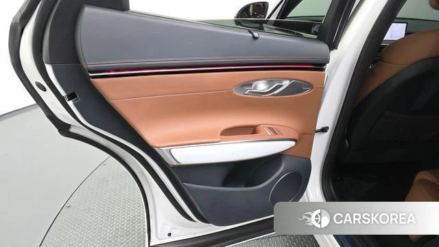 Genesis GV70 id 4590698 из Кореи 17