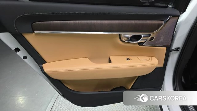 Volvo S90 id 4533839 из Кореи 17