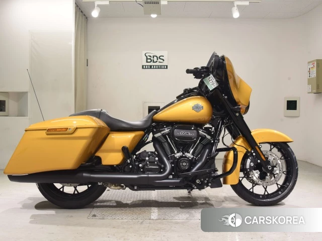 Проданный Harley-Davidson Street Glide FLHXS1870 2023 из Японии