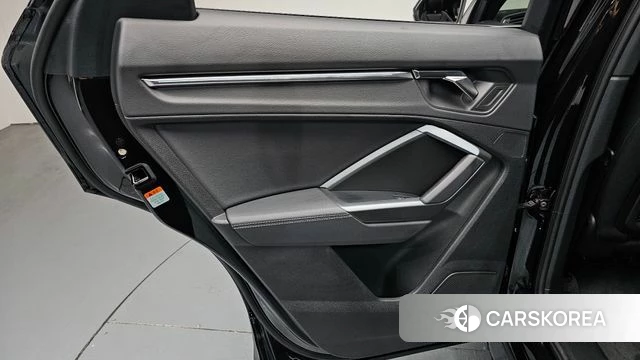Audi Q3 (F3) id 4635011 из Кореи 17