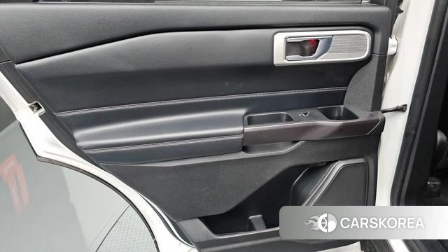 Ford Explorer 6th Generation id 4586866 из Кореи 17