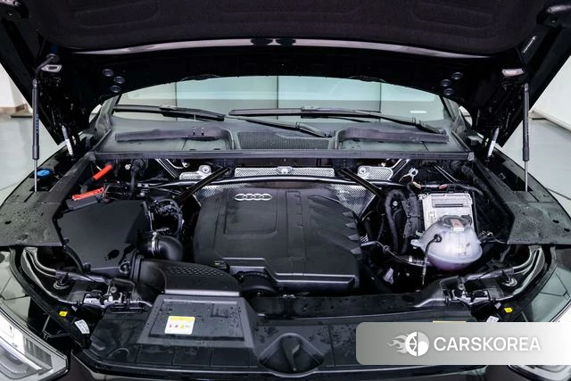 Audi Q5L id 4298220 из Китая 17