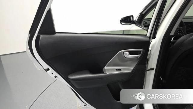 Kia The New Niro id 4330637 из Кореи 17