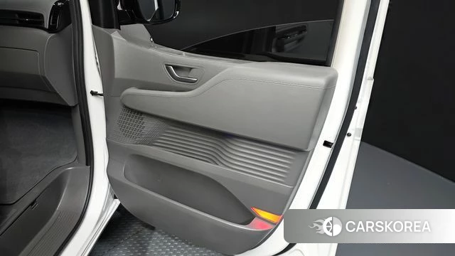 Hyundai Staria id 4336898 из Кореи 17