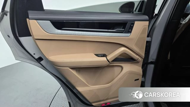 Porsche Cayenne (PO536) id 4549235 из Кореи 17