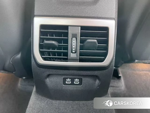 BMW 2 series id 4275830 из Китая 17