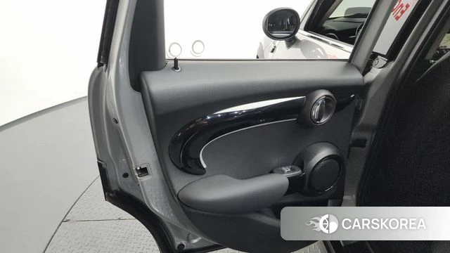 Mini Cooper id 4618208 из Кореи 17