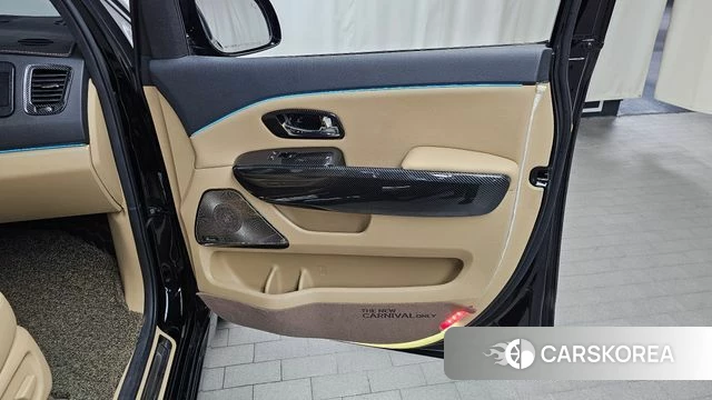 Kia The New Carnival id 4390298 из Кореи 17