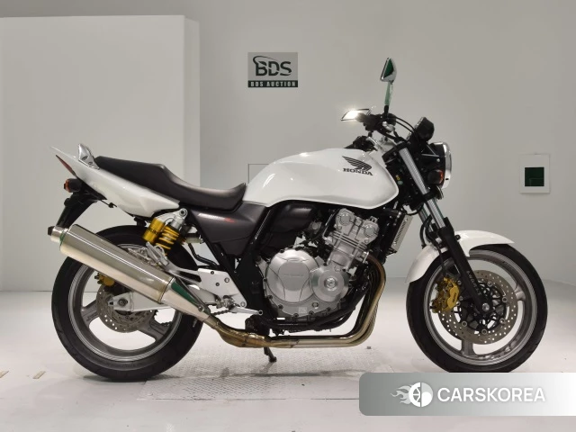 Проданный Honda CB400SF 2011 из Японии