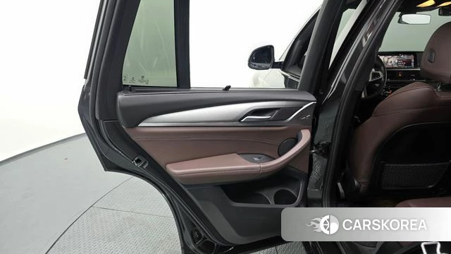 BMW X3 (G01) id 4764658 из Кореи 17