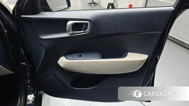 Hyundai Venue id 4345255 из Кореи 17
