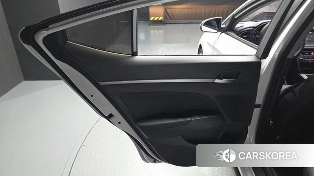 Hyundai Avante AD id 4605414 из Кореи 17