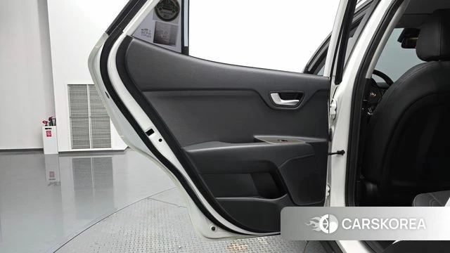 Kia Stonic id 4285822 из Кореи 17
