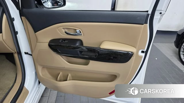 Kia The New Carnival id 4703351 из Кореи 17