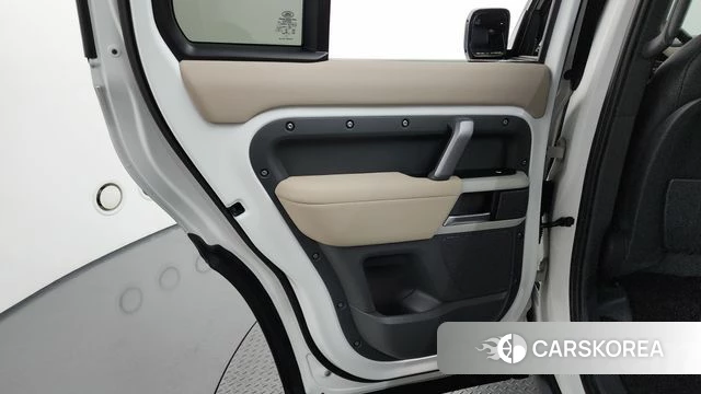 Land Rover Defender (L663) id 4619283 из Кореи 17