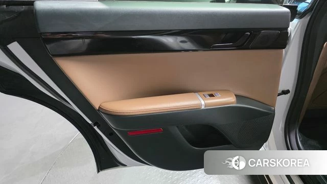 Hyundai Grandeur Hybrid (GN7) id 4494091 из Кореи 17
