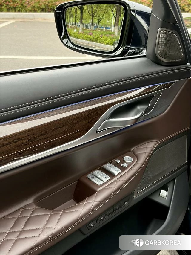 BMW 7 series id 4227920 из Китая 17