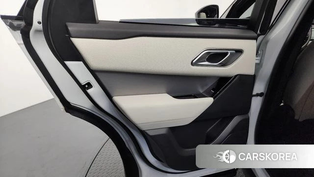 Land Rover Range Rover Velar id 4201712 из Кореи 17