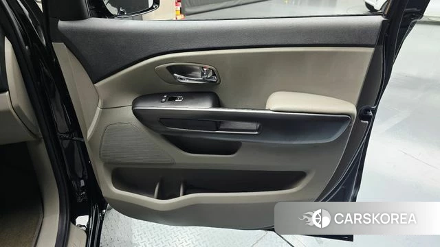 Kia The New Carnival id 4765144 из Кореи 17