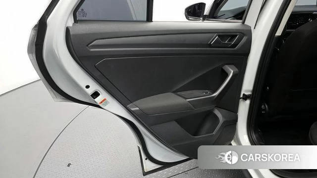 Volkswagen T-Roc id 4324179 из Кореи 17