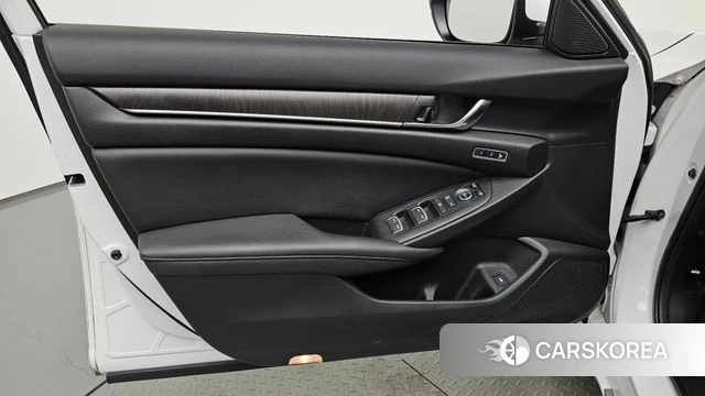 Honda Accord 10th Generation id 4693731 из Кореи 17